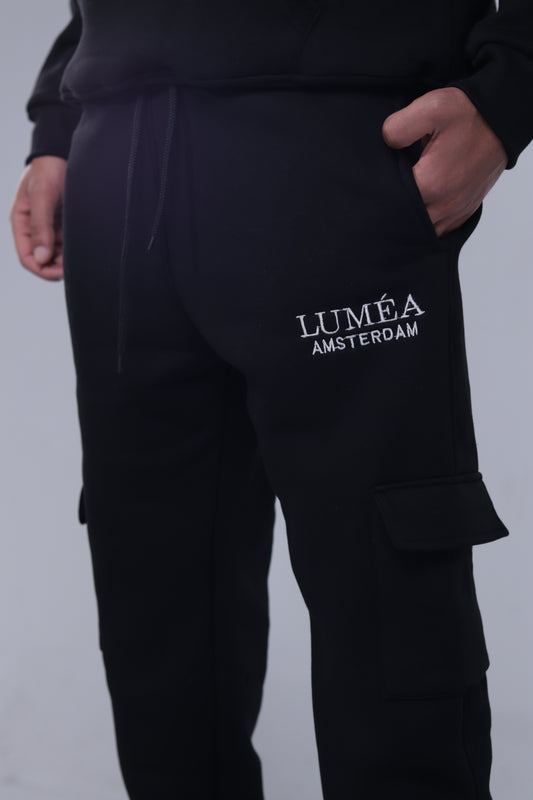 LUMÉA AMSTERDAM – Black Signature Cargo Sweatpants